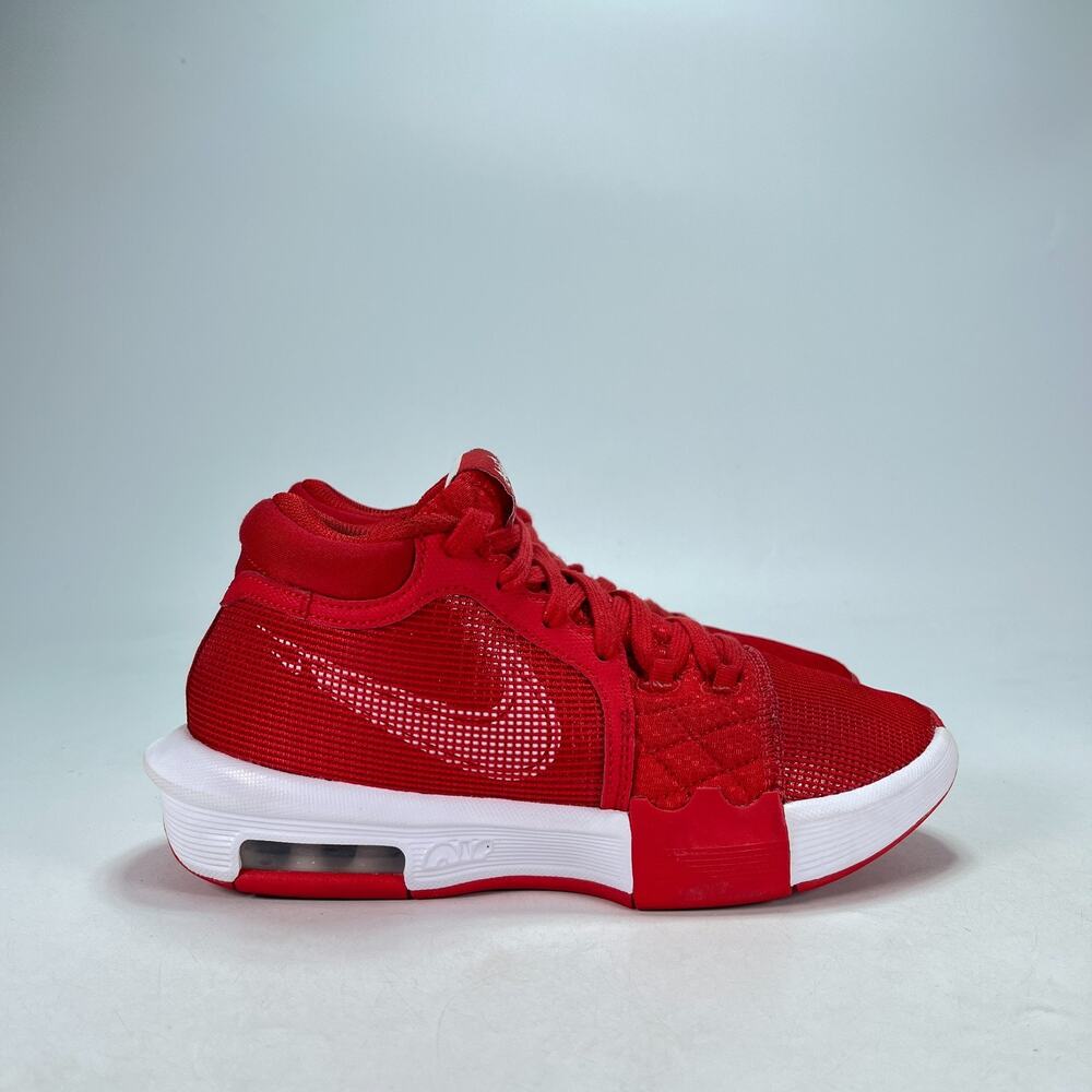 Nike LeBron Witness VIII GS Gym Red Basketball Shoes FB9944-600 Youth Size 5Y